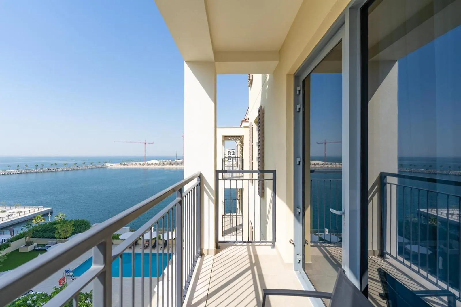 La Mer Sea View 1 Bedroom, Dubai Holiday home