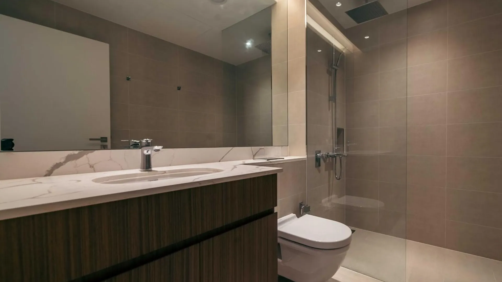 La Mer Sea View 1 Bedroom, Dubai 0*,